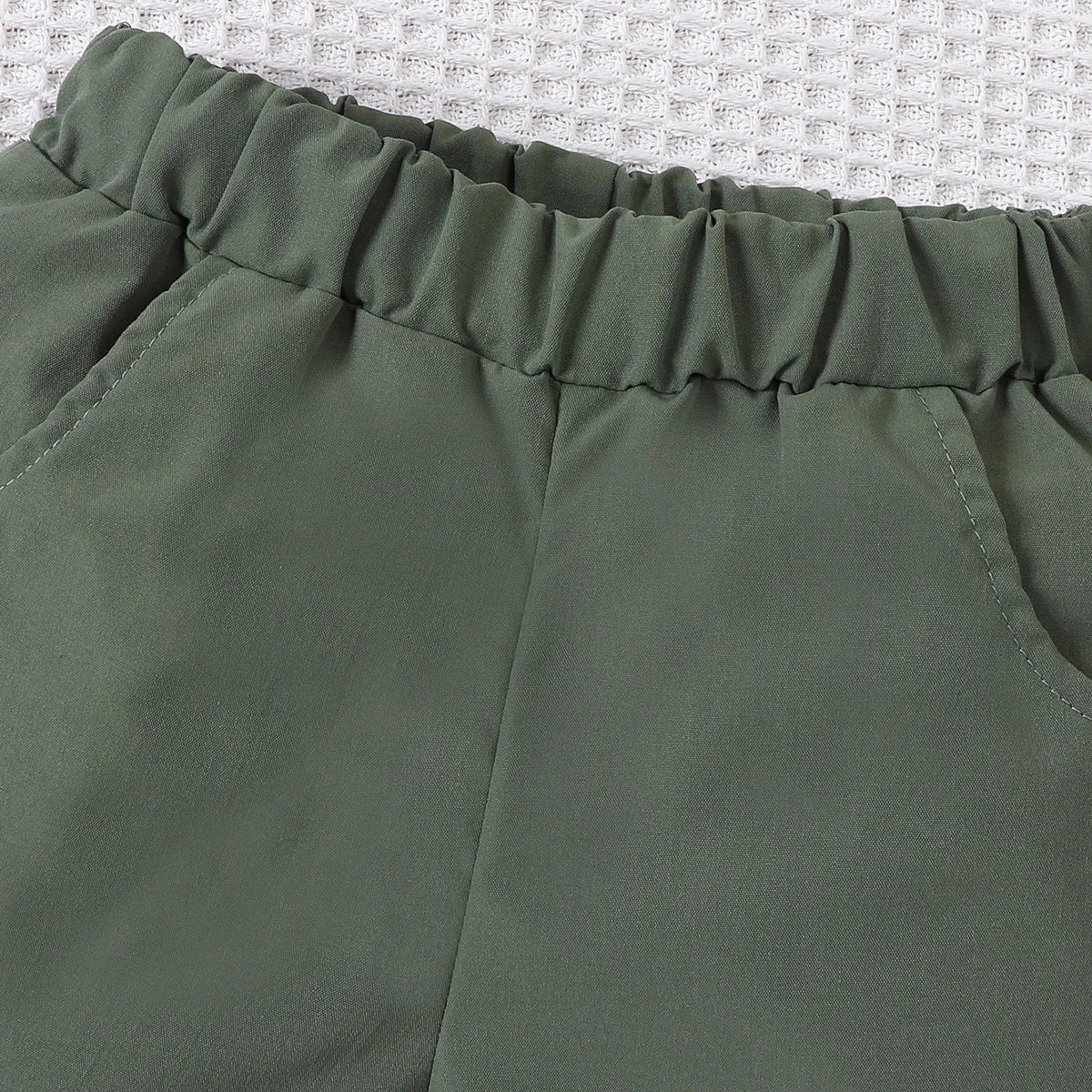 Charming 2-Piece Summer Set for Baby Boys – Short-Sleeve Spliced Shirt & Matching Shorts for Cool, Comfy, and Stylish Warm-Weather Wear