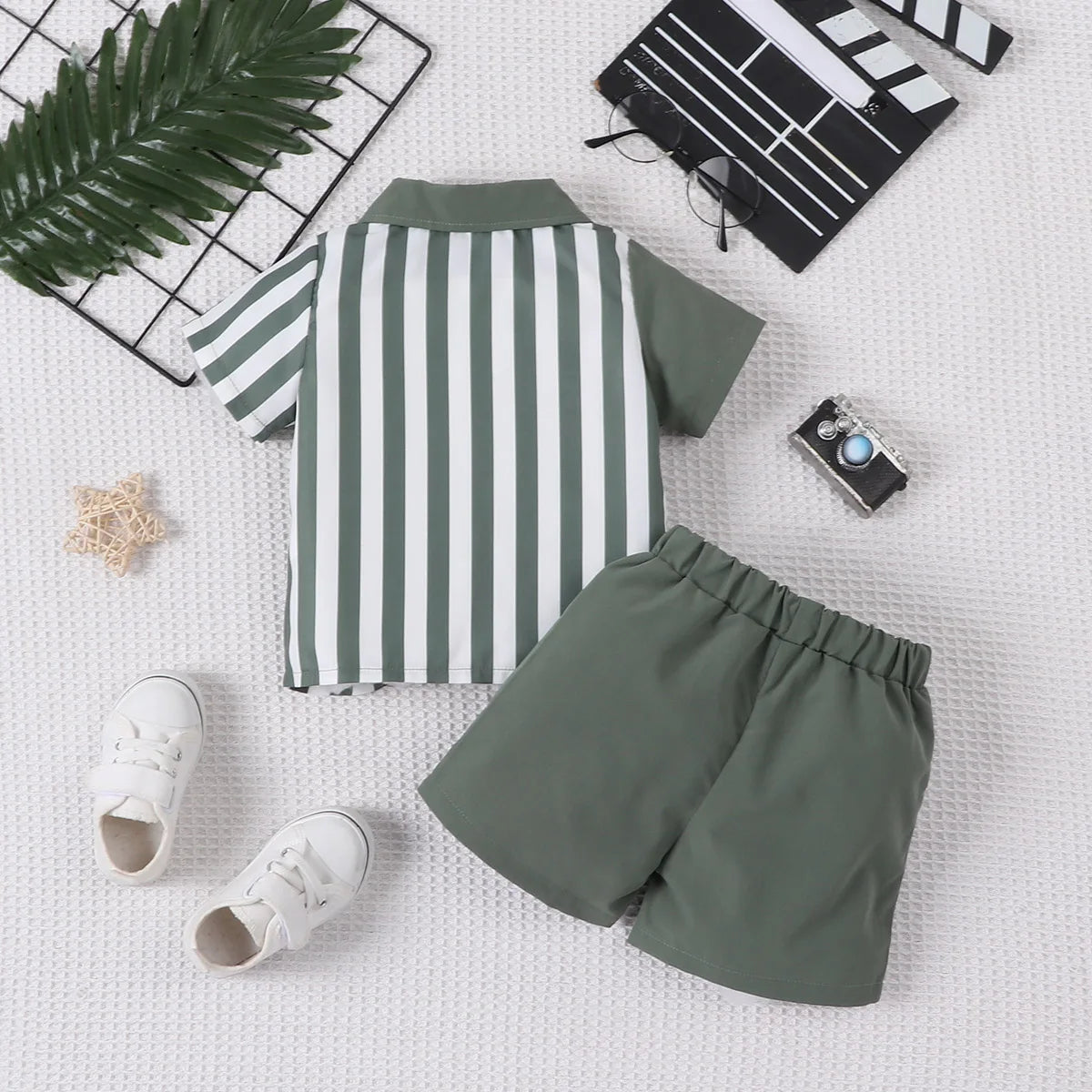 Charming 2-Piece Summer Set for Baby Boys – Short-Sleeve Spliced Shirt & Matching Shorts for Cool, Comfy, and Stylish Warm-Weather Wear
