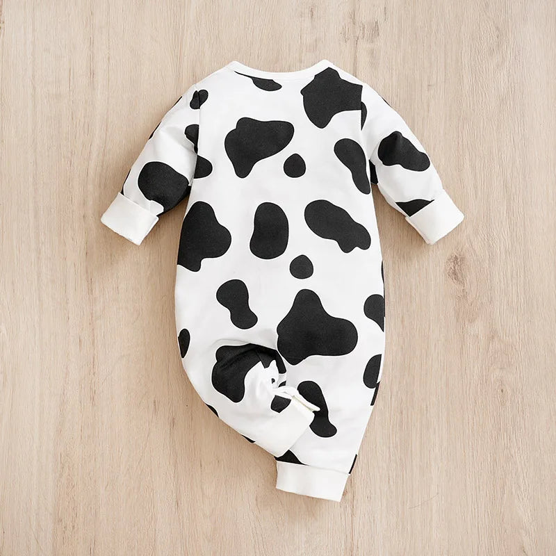 “Adorable Long-Sleeve Cow Print Baby Jumpsuit – Cozy, Stylish & Perfect for Spring and Autumn Play”