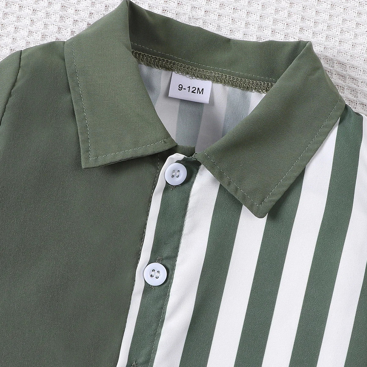 Charming 2-Piece Summer Set for Baby Boys – Short-Sleeve Spliced Shirt & Matching Shorts for Cool, Comfy, and Stylish Warm-Weather Wear